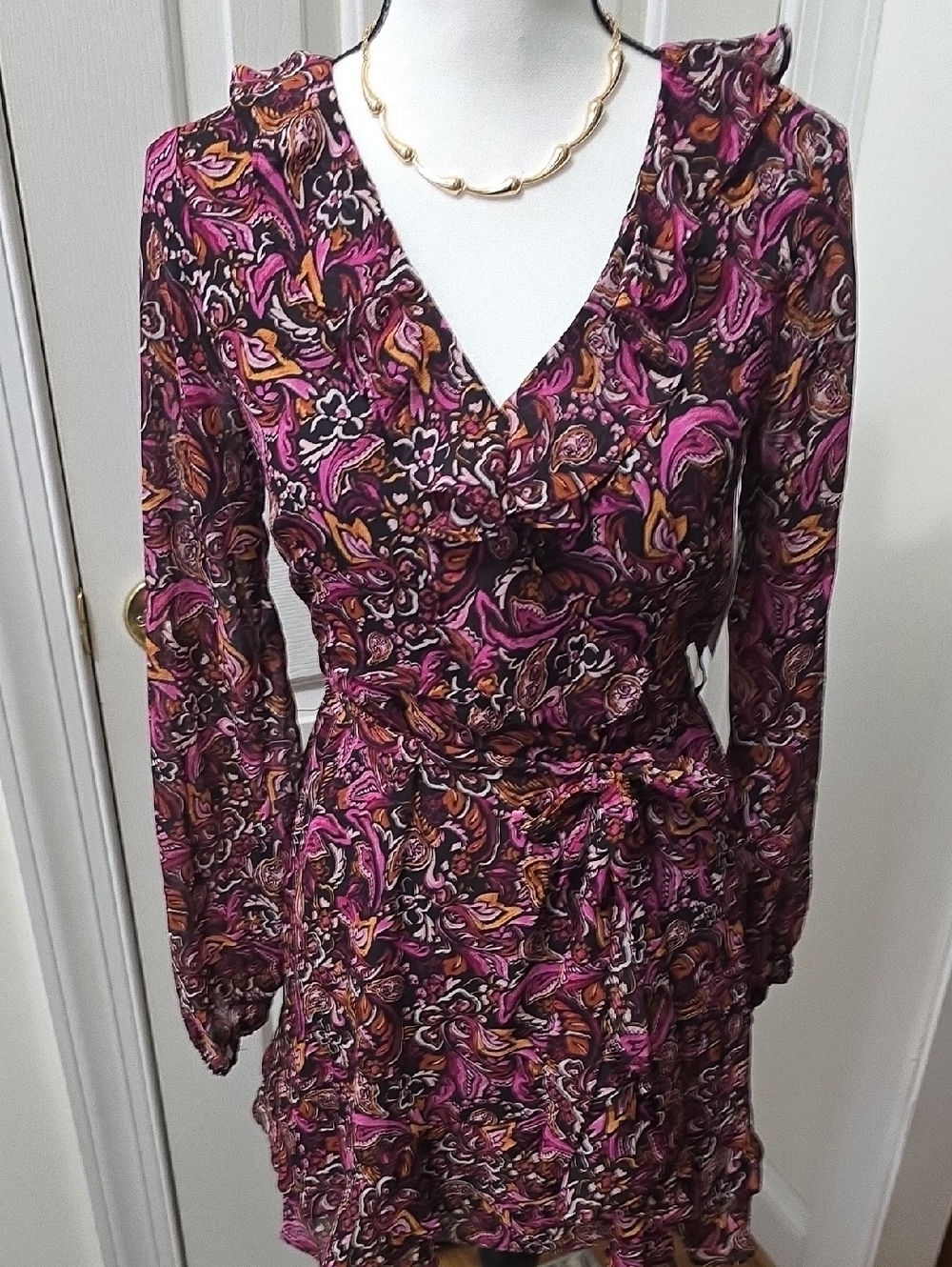 Jessica Simpson Brand Women's Pink Paisley Long-Sleeve Lined Wrap Dress Size XS